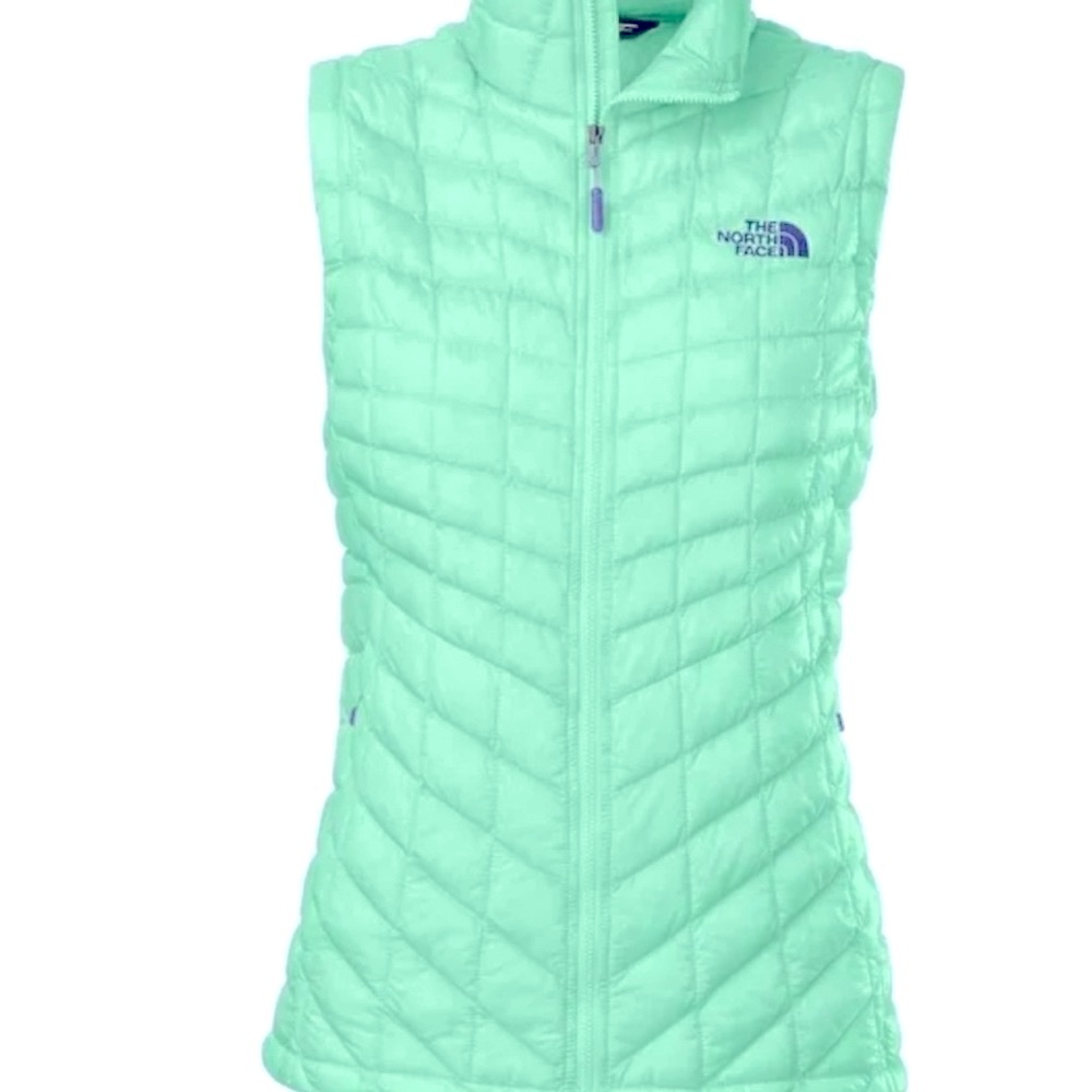 ‼️SOLD‼️The North Face Thermoball Green Vest - Picture 12 of 13